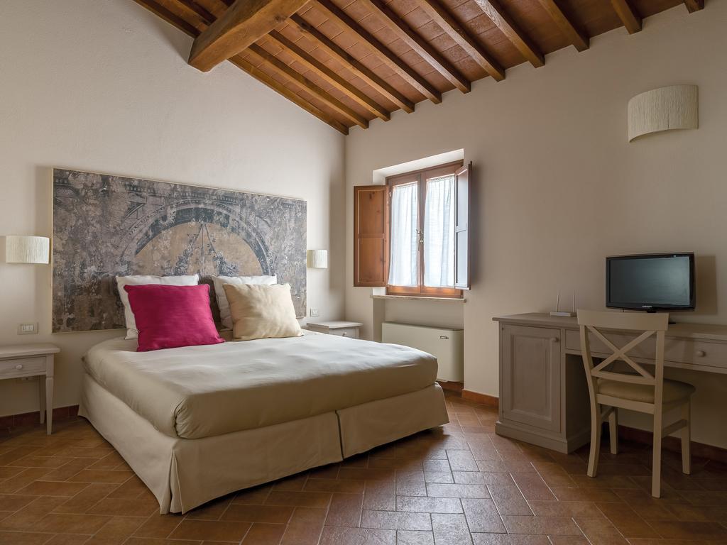 Resort Casale Le Torri Понсако Екстериор снимка