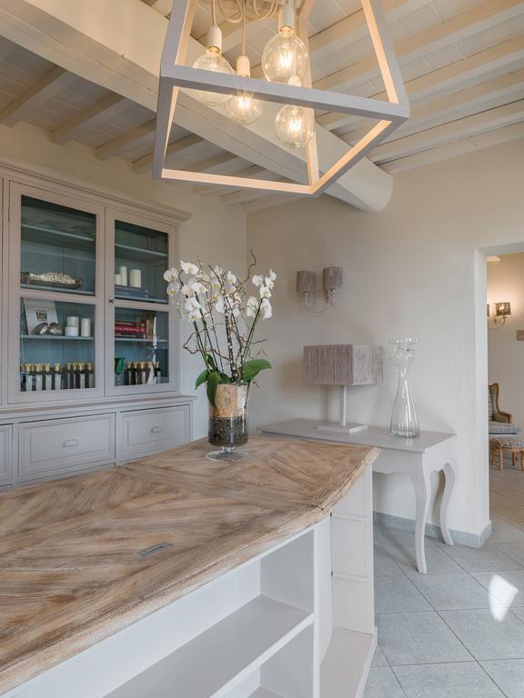 Resort Casale Le Torri Понсако Екстериор снимка
